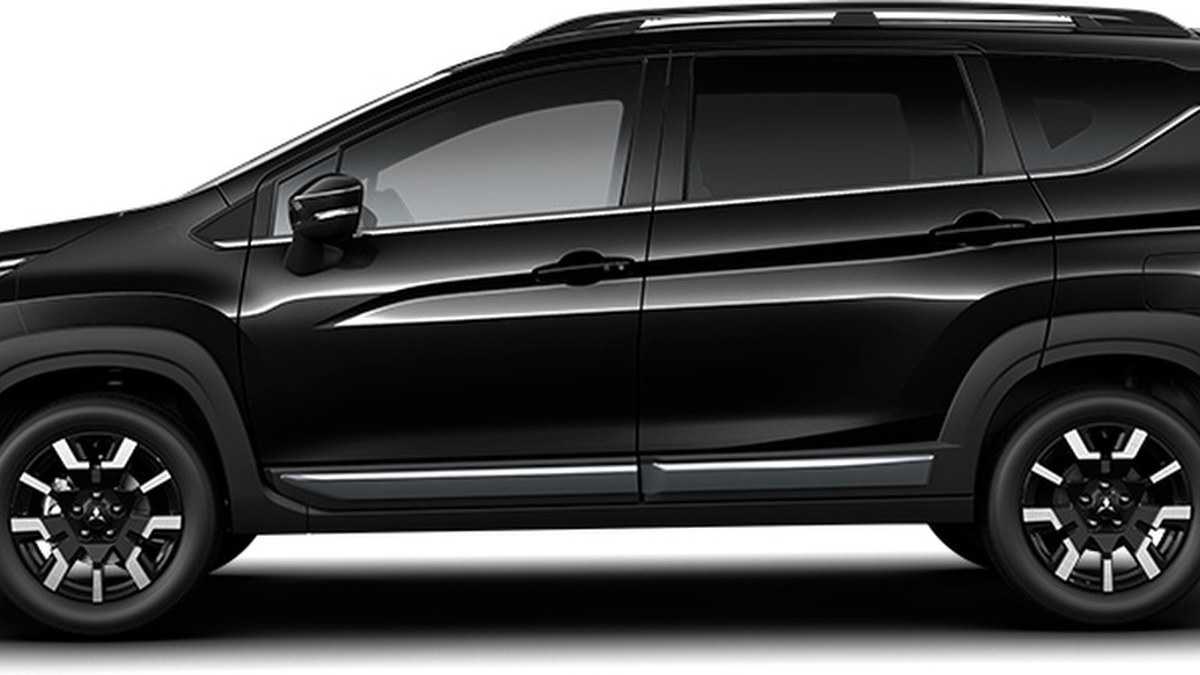Mitsubishi Xpander Cross tại Mitsubishi Kim Liên Hà Nội